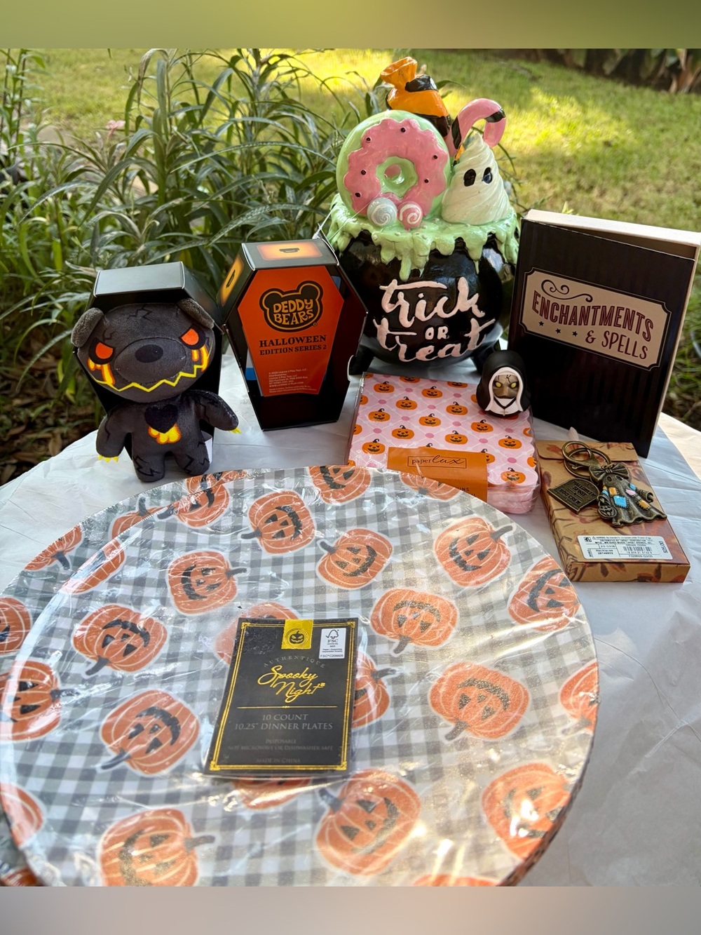🎃👻 NWT ENCHANTMENT & SPOOKY HALLOWEEN THEMED BUNDLE 👻🎃